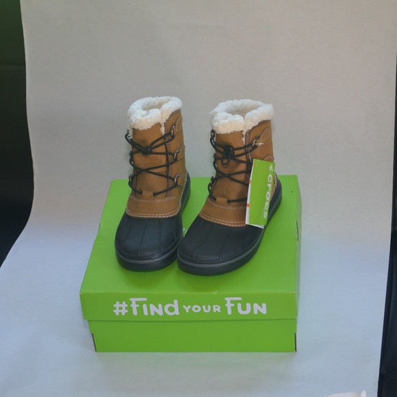 crocs allcast ii nubuck winter boot